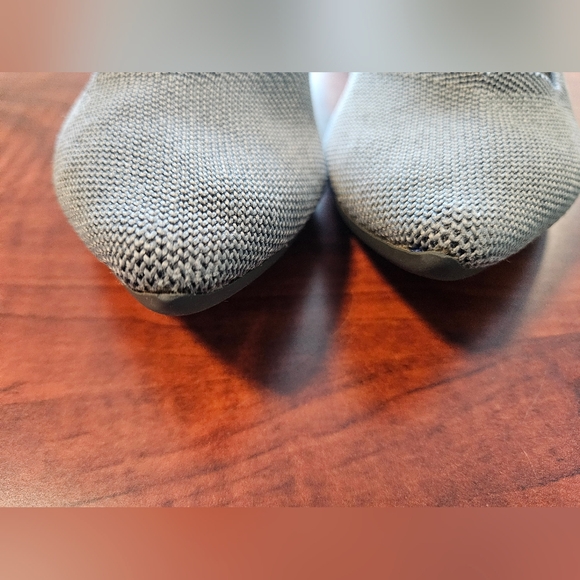 Rothys point toe flats black and white size 8 like new - Picture 2 of 11